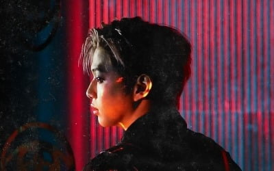 내면 벗은 강다니엘, 'PARANOIA' 오늘 발매