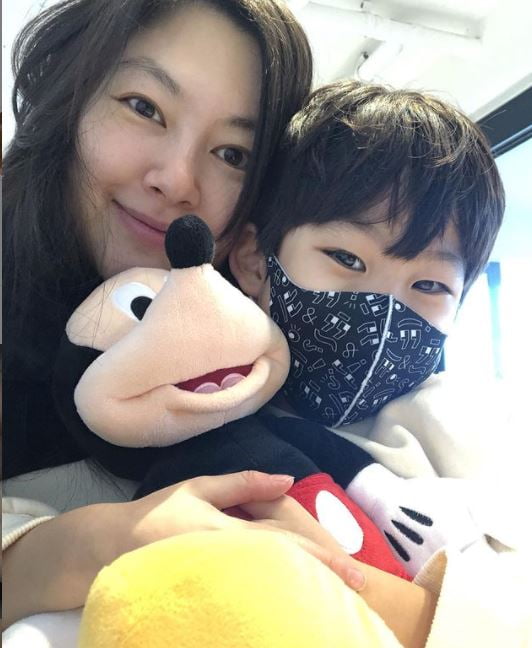 /사진=신애 인스타그램