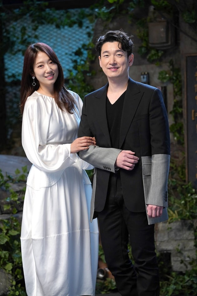 '시지프스' 박신혜, 조승우./사진제공=JTBC