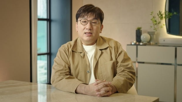 빅히트 방시혁 이사회 의장 겸 대표이사 / 사진제공=빅히트 엔터테인먼트/유니버설뮤직그룹