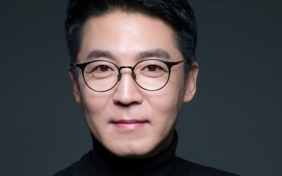 'MBC 퇴사' 신동진 아나운서, 유진·기태영 소속 인컴퍼니와 에이전트 계약 [공식]