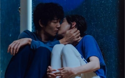 '루카' 김래원X이다희, 애틋한 첫 키스→방구석 데이트