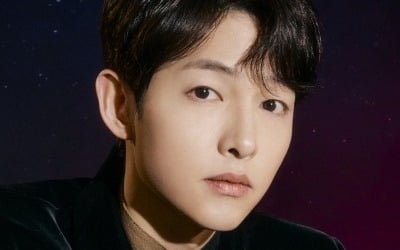 [스타탐구생활] 이혼 후 돌아온 송중기, 그의 선택은 옳았다