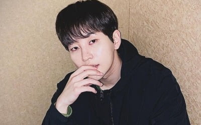 딘딘 "삼촌 됐습니다!"…조카 바보 예약