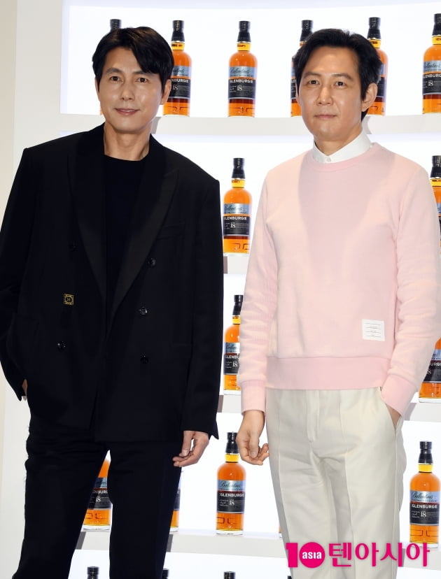 [TEN 포토] 정우성-이정재 '넘사벽 비주얼 빛이 난다'