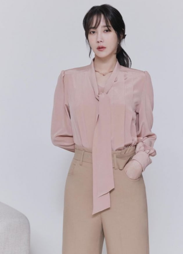 이지아, 심수련의 귀환?…우아美 한도 초과