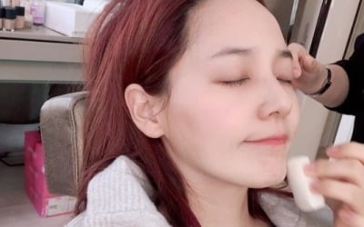 '기태영♥' 유진, 피부 비법은 1일 1팩?…민낯이 백옥같네
