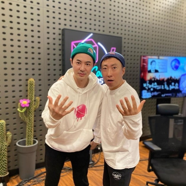 전진이 '박명수의 라디오쇼'에 출연했다. / 사진=KBS 라디오 '박명수의 라디오쇼' SNS