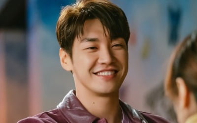 '안녕? 나야!' 김영광, 여심 저격 장난꾸러기 매력