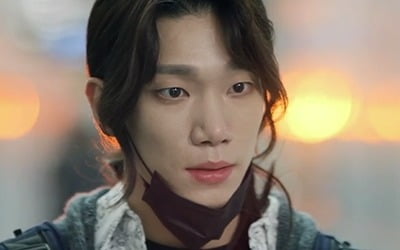 '오케이 광자매' 김경남, 장발로 파격 변신
