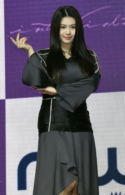 [TEN 포토] 퍼플키스 수안 '실력파 막내'