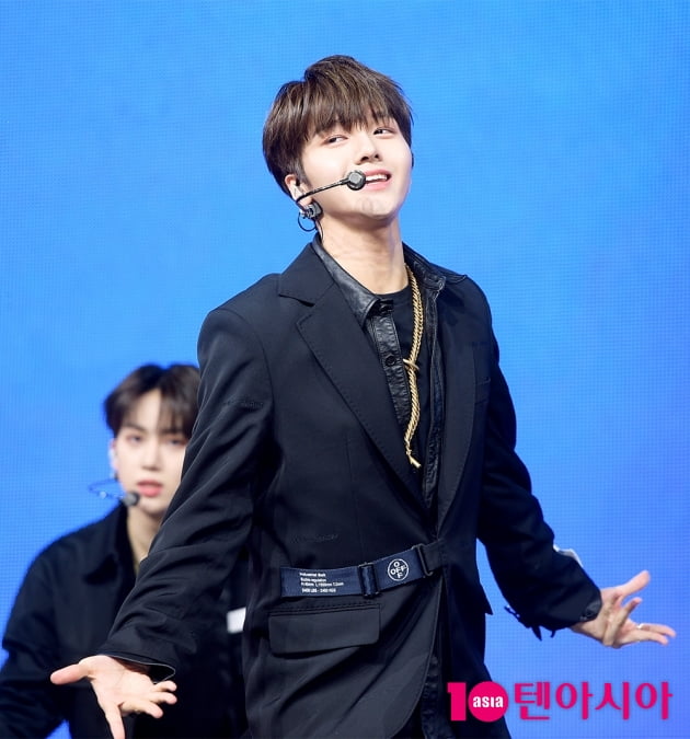 [TEN 포토] 드리핀 차준호, '동화 속 왕자님 비주얼'