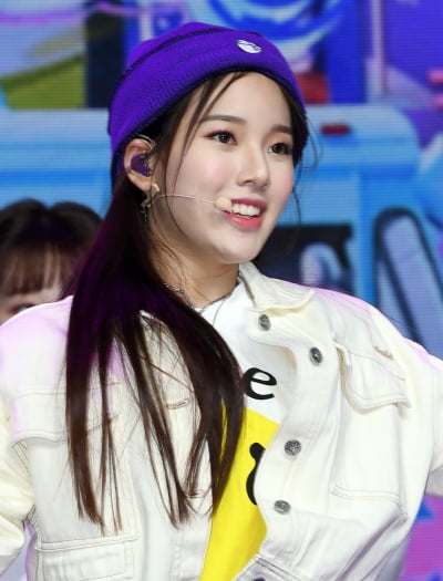 [TEN 포토] 위클리 이수진 '클로우즈업 부르는 미모'