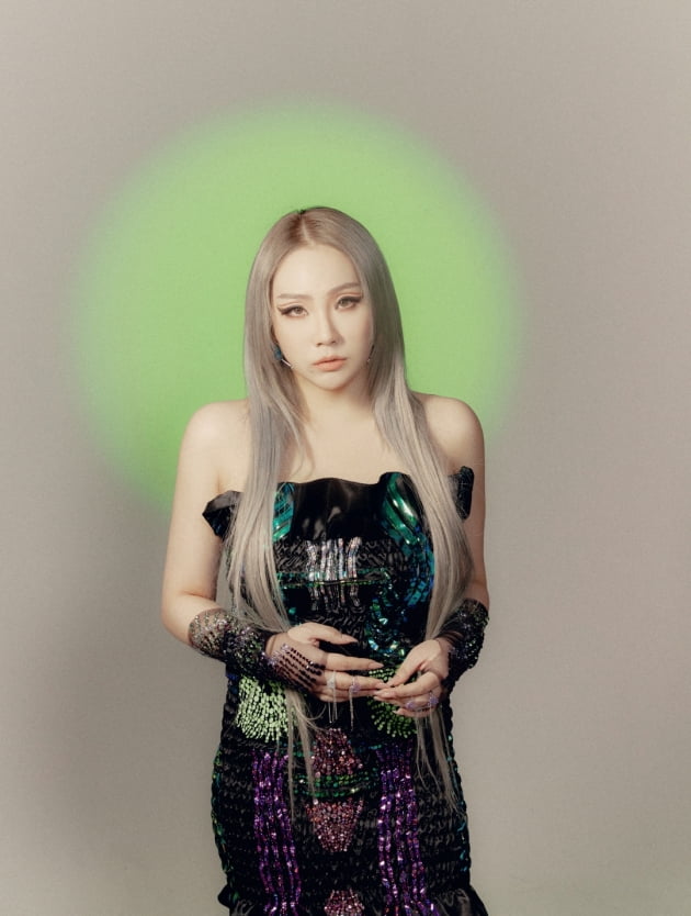 가수 CL(씨엘)