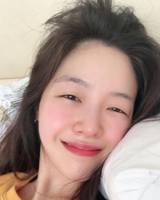 방민아, 신생아 민낯…"어플로도 막을 수 없는 붓기"