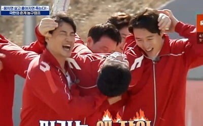 '뭉쳐야 쏜다' 안정환, 상암불낙스 창단 이래 첫 3점 슛 득점 성공