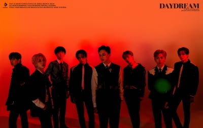 디크런치, 4월 6일 새 미니앨범 '데이드림' 발매…6개월 만 컴백