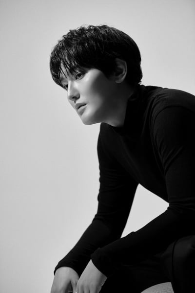 '정유미♥' 강타, 신곡 'Freezing' 공개 "분기마다 음원 낼 것"