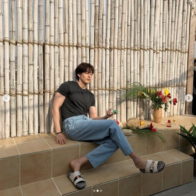 /사진 = 김우빈 인스타그램