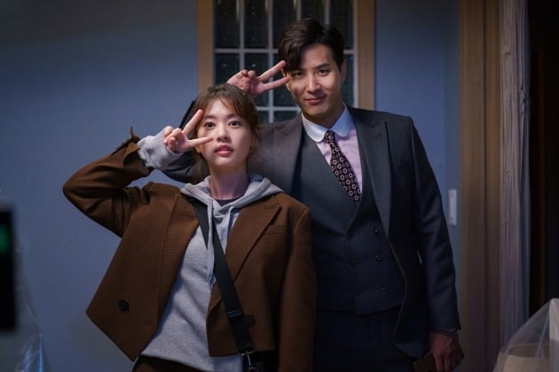 '월간 집' 정소민, 김지석./사진제공=드라마하우스스튜디오, JTBC스튜디오