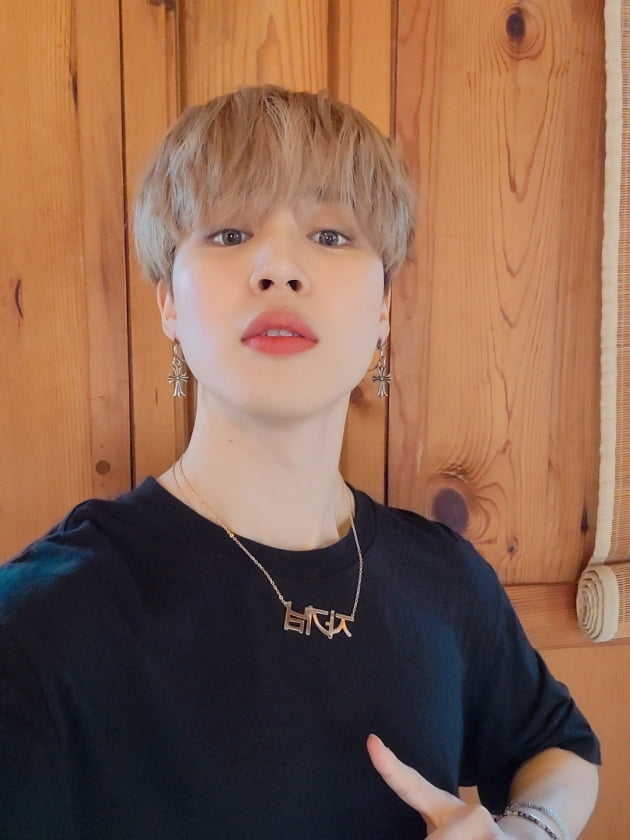 그룹 방탄소년단 지민 /사진 = 위버스