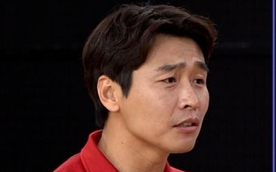 이동국 "안정환과 어색해…축구할 때나 선배지" ('뭉쳐야 쏜다')
