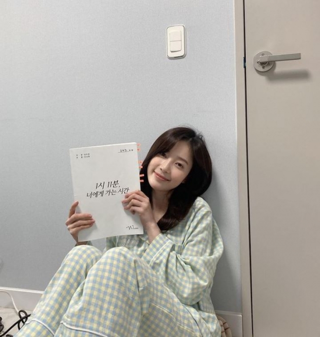 /사진=윤채경 인스타그램