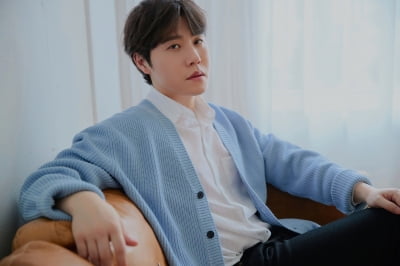 '빅히트 1호 가수' 이현, 재계약 완료 [공식]