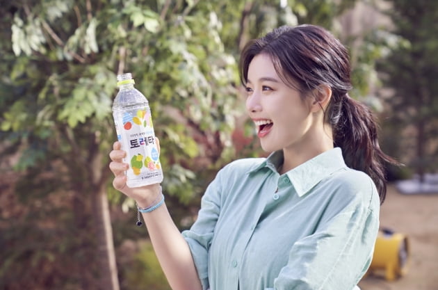 봄이 인간이라면 바로 김유정 
