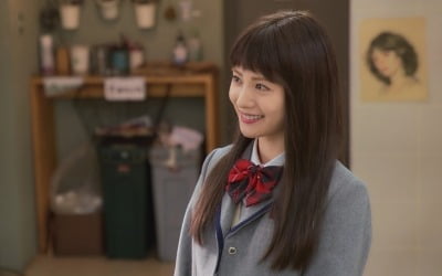 나나X강민혁, 10대라 해도 믿겠네…교복 '찰떡 소화'