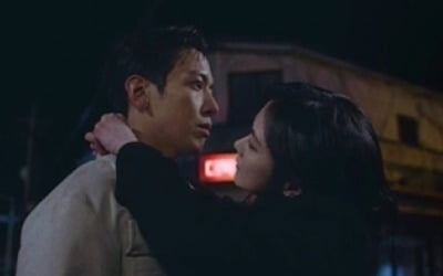'대박부동산' 장나라X정용화, 퇴마 듀오 형성기