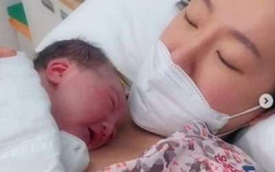 '보이스퀸' 우승자 정수연, 재혼 후 득녀 "작은 신랑이 응애응애"
