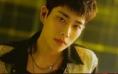 아스트로, 신곡 'ONE' 뮤비 최단기간 100만 뷰