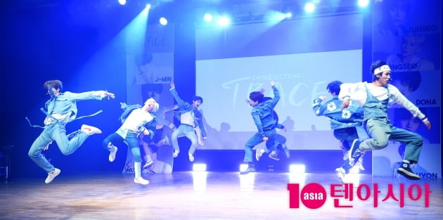 [TEN 포토] BAE173, '날아올라'