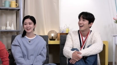 장나라 "동안 외모, 스트레스"…정용화 "동생이라 착각하기도"