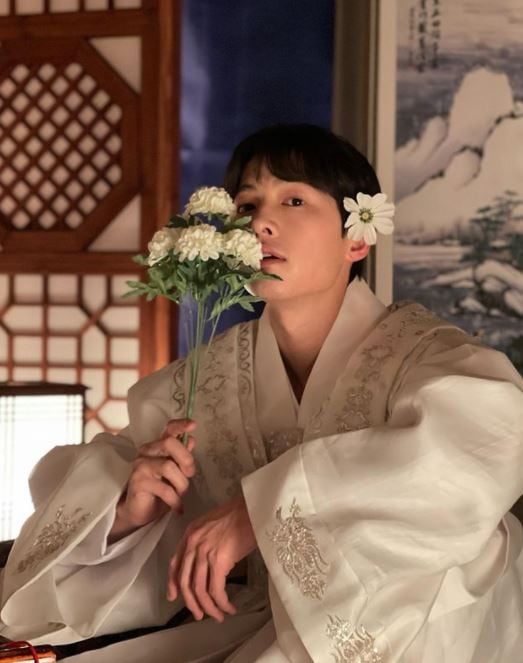 /사진=송중기 공식 인스타그램