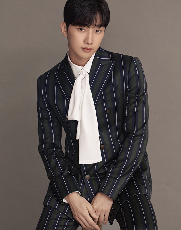 B1A4 출신 진영, 성숙미 물씬