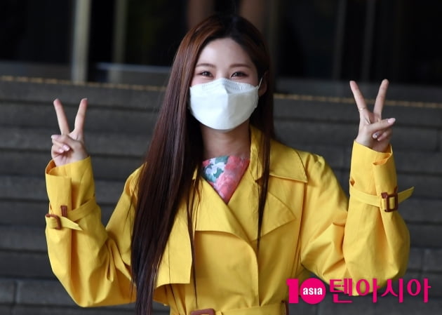 [TEN 포토] 배아현 '봄이 왔어요'