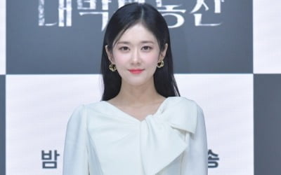 '대박부동산' 장나라 "살면서 째려본 적 없어…연습 많이 했다"