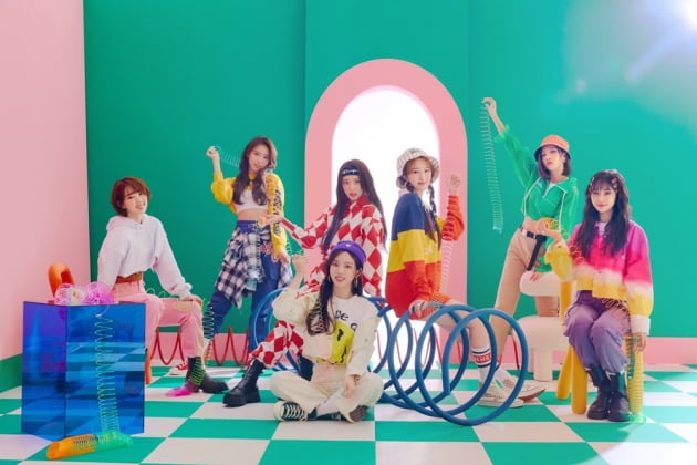 그룹 위클리 / 사진제공=플레이엠