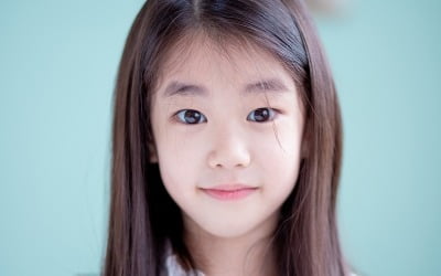 '천재 아역' 박소이, YG엔터 전속계약 [공식]