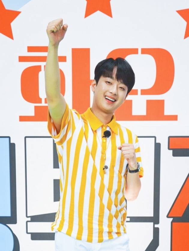 '화요청백전' MC 이찬원/ 사진=TV조선 제공