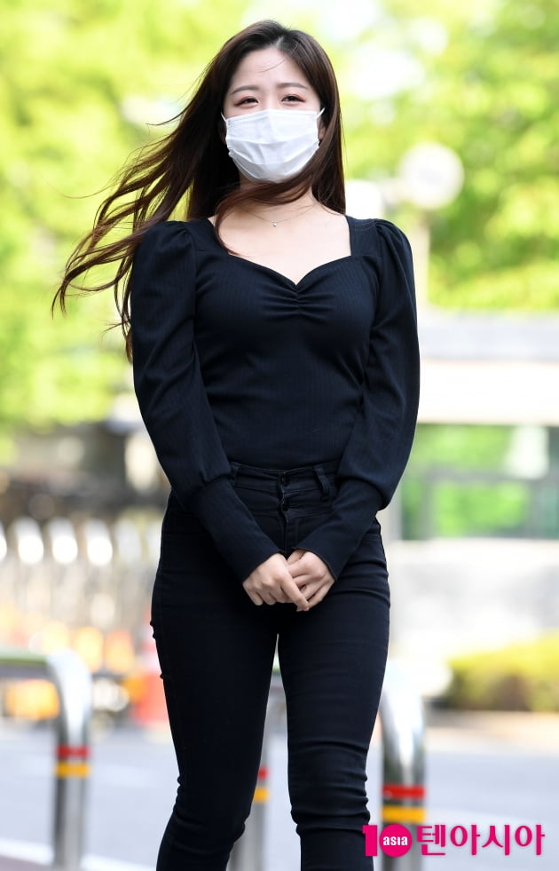 [TEN 포토] 정다경 '생머리 휘날리며~'