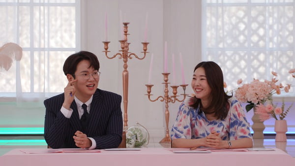 '톡쏘다' 첫 회/ 사진=SBS플러스 제공