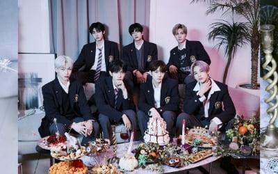 '엔하이픈 파워' 美쳤다…ENHYPEN, 새 앨범 선주문 45만 돌파