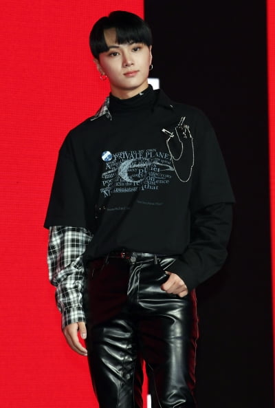 [TEN 포토] 엔하이픈 제이 '카리스마 눈빛'