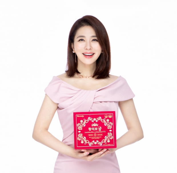 '덕선이 엄마' 이일화...여성 갱년기 유산균 브랜드 '황의보궁'과 손잡아