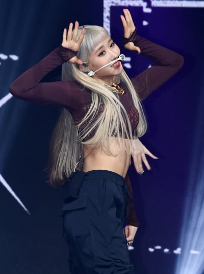 [TEN 포토] 핫이슈 예빈 '돋보이는 인형미모'