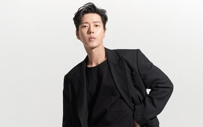 박해진, 차기작 '지금부터 쇼타임!' 확정…마술사 변신 [공식]