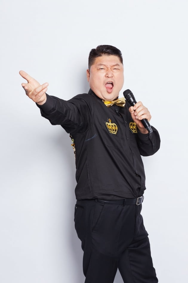 '보이스킹' MC 강호동/ 사진=MBN 제공